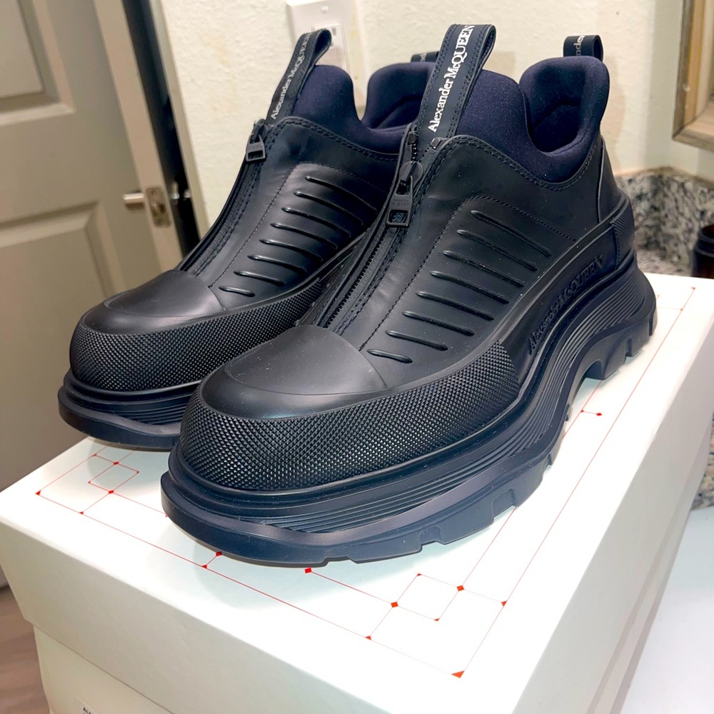 Alexander McQueen tread slick men sneakers